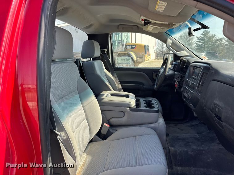 image for item EF2427 2015 Chevrolet Silverado 2500HD pickup truck