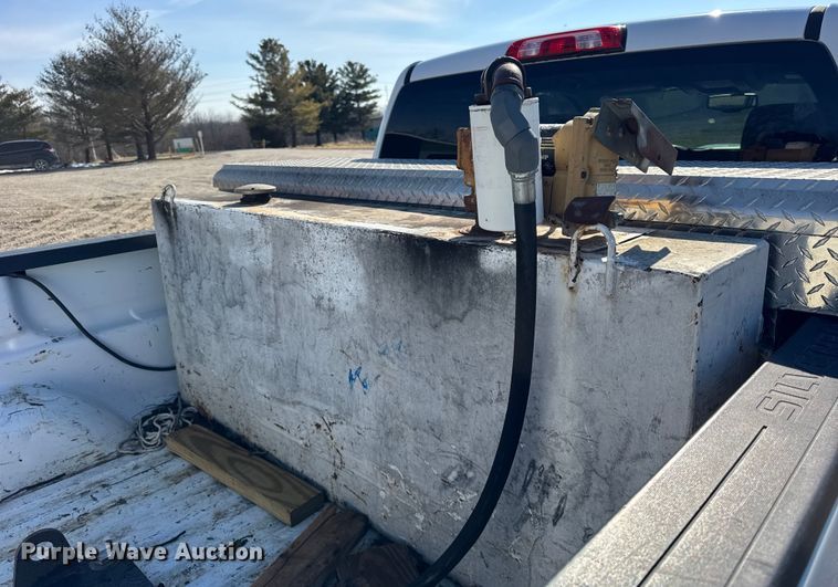 image for item EF2428 2018 Chevrolet Silverado Ext. Cab pickup truck