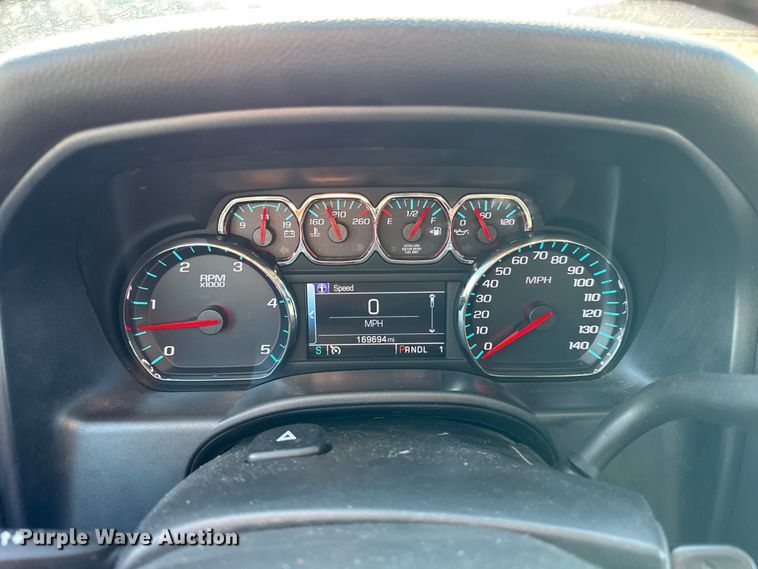 image for item EF2428 2018 Chevrolet Silverado Ext. Cab pickup truck