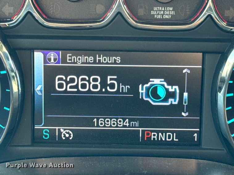 image for item EF2428 2018 Chevrolet Silverado Ext. Cab pickup truck