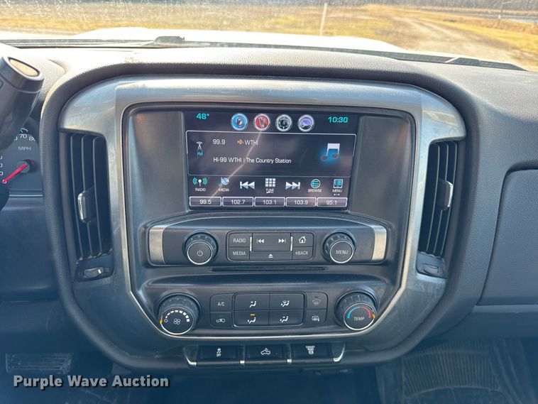 image for item EF2428 2018 Chevrolet Silverado Ext. Cab pickup truck