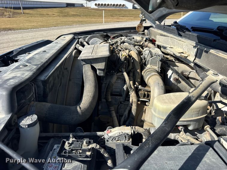 image for item EF2428 2018 Chevrolet Silverado Ext. Cab pickup truck