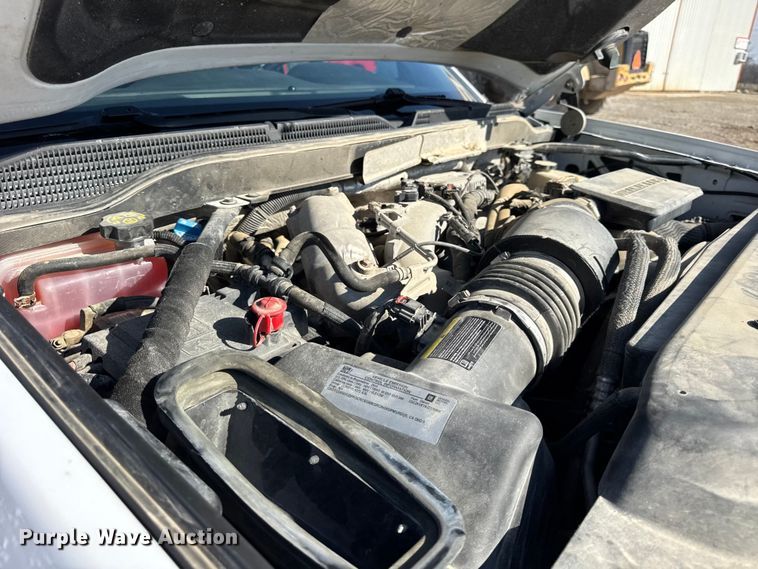 image for item EF2428 2018 Chevrolet Silverado Ext. Cab pickup truck