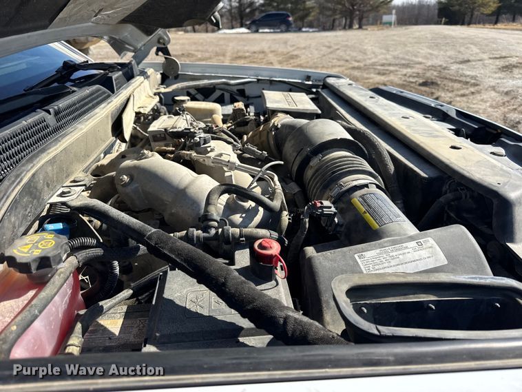 image for item EF2428 2018 Chevrolet Silverado Ext. Cab pickup truck