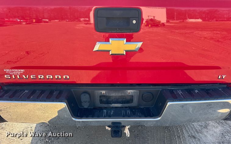 image for item EF2429 2017 Chevrolet Silverado 1500 Ext. Cab pickup truck