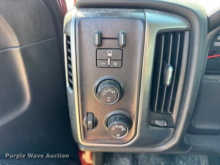 image for item EF2429 2017 Chevrolet Silverado 1500 Ext. Cab pickup truck