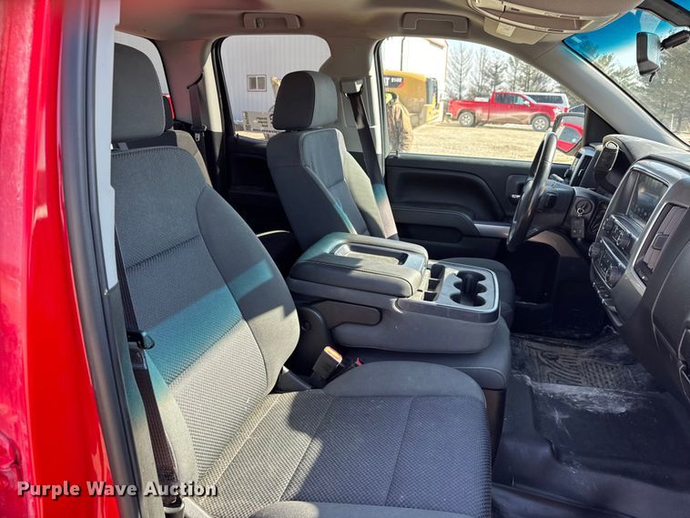 image for item EF2429 2017 Chevrolet Silverado 1500 Ext. Cab pickup truck