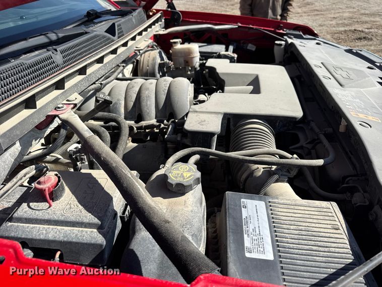 image for item EF2429 2017 Chevrolet Silverado 1500 Ext. Cab pickup truck