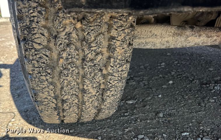 image for item EF2429 2017 Chevrolet Silverado 1500 Ext. Cab pickup truck