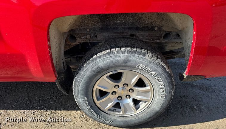 image for item EF2429 2017 Chevrolet Silverado 1500 Ext. Cab pickup truck