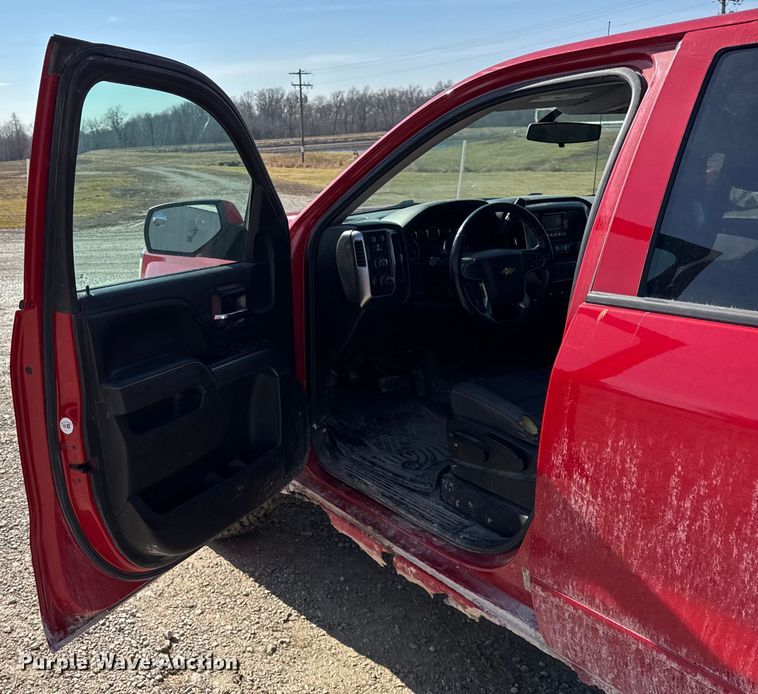 image for item EF2430 2015 Chevrolet Silverado 1500 Ext. Cab pickup truck