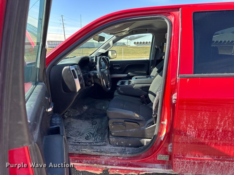 image for item EF2430 2015 Chevrolet Silverado 1500 Ext. Cab pickup truck