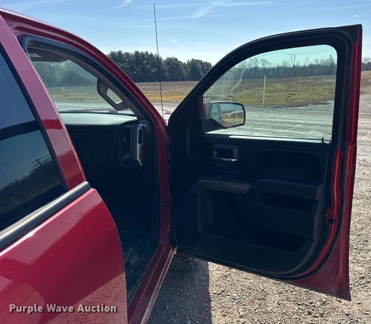 image for item EF2430 2015 Chevrolet Silverado 1500 Ext. Cab pickup truck