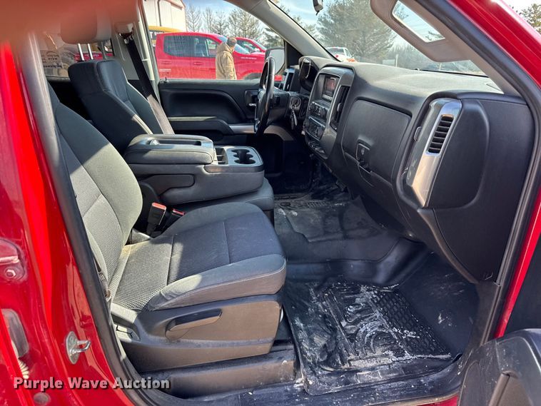 image for item EF2430 2015 Chevrolet Silverado 1500 Ext. Cab pickup truck