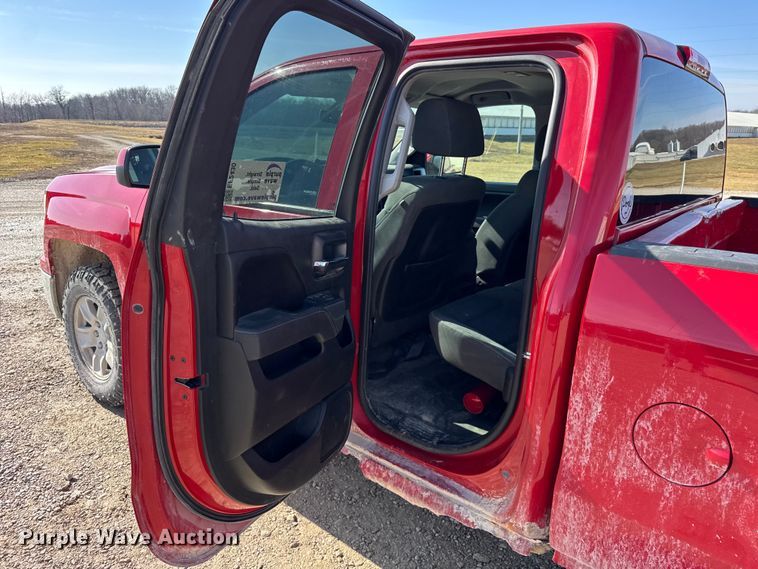 image for item EF2430 2015 Chevrolet Silverado 1500 Ext. Cab pickup truck