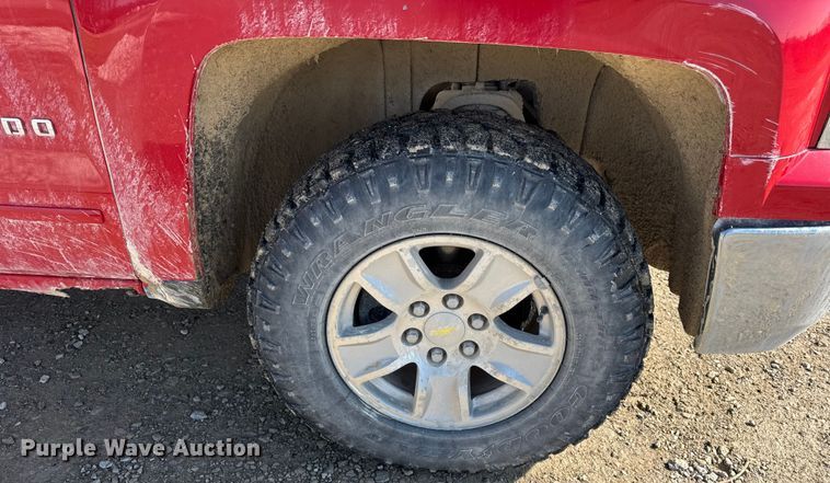 image for item EF2430 2015 Chevrolet Silverado 1500 Ext. Cab pickup truck