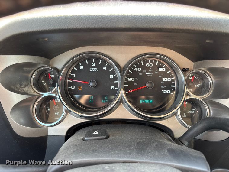 image for item EF2431 2013 Chevrolet Silverado 1500 Ext. Cab pickup truck