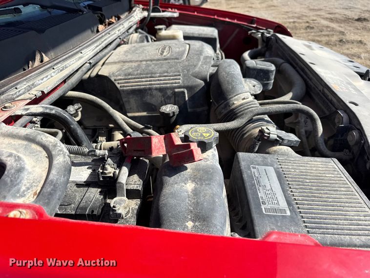 image for item EF2431 2013 Chevrolet Silverado 1500 Ext. Cab pickup truck