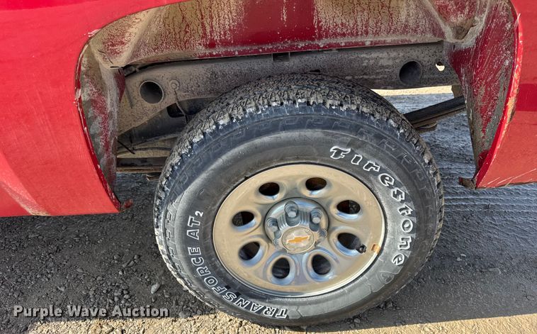 image for item EF2431 2013 Chevrolet Silverado 1500 Ext. Cab pickup truck