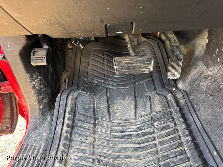 image for item EF2432 2018 Chevrolet Silverado 1500 Ext. Cab pickup truck