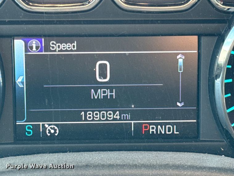 image for item EF2432 2018 Chevrolet Silverado 1500 Ext. Cab pickup truck