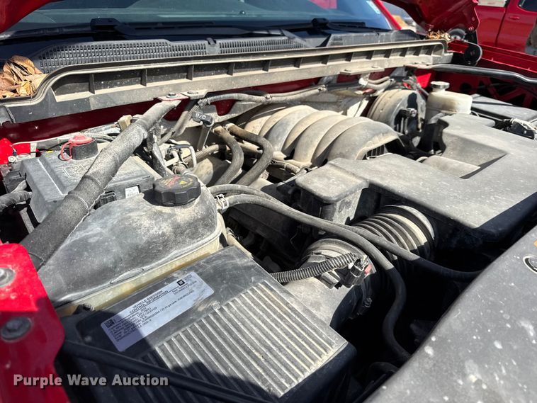 image for item EF2432 2018 Chevrolet Silverado 1500 Ext. Cab pickup truck