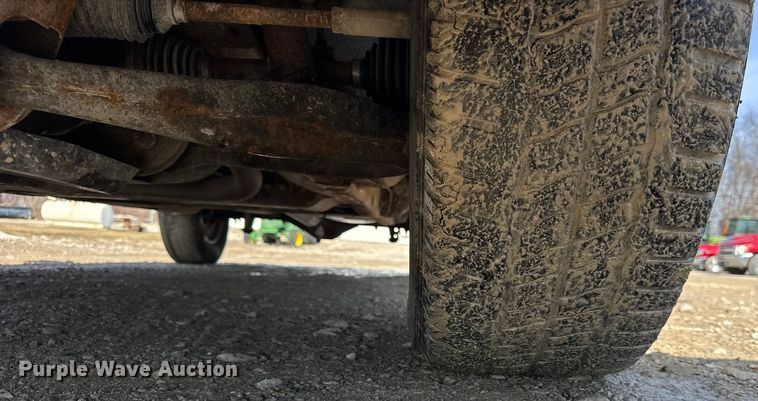 image for item EF2432 2018 Chevrolet Silverado 1500 Ext. Cab pickup truck