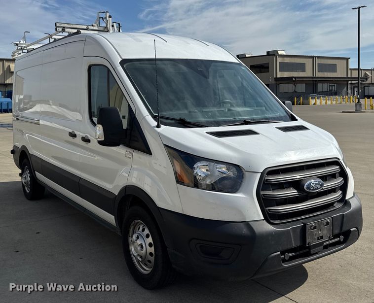 image for item EF2433 2020 Ford Transit utility van
