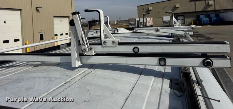 image for item EF2433 2020 Ford Transit utility van