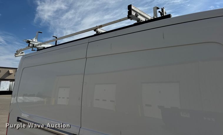 image for item EF2433 2020 Ford Transit utility van