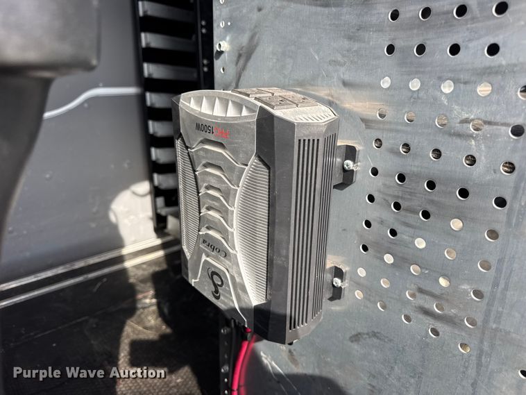 image for item EF2433 2020 Ford Transit utility van