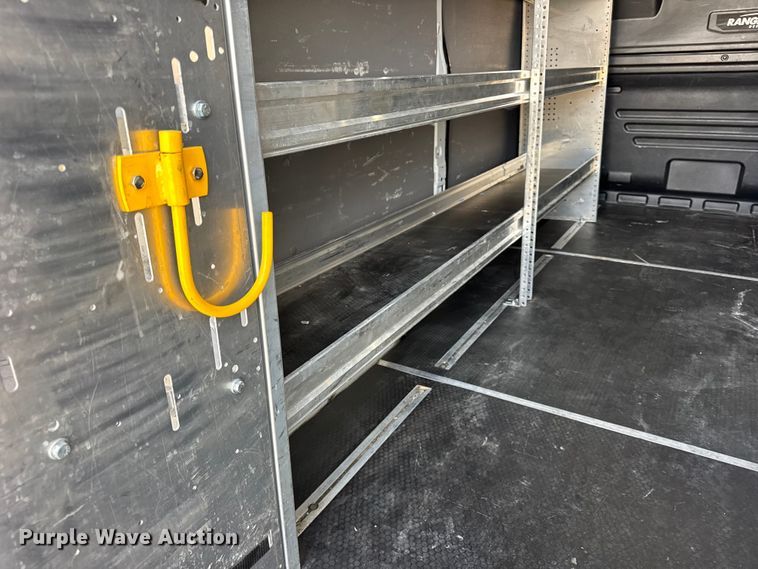 image for item EF2433 2020 Ford Transit utility van