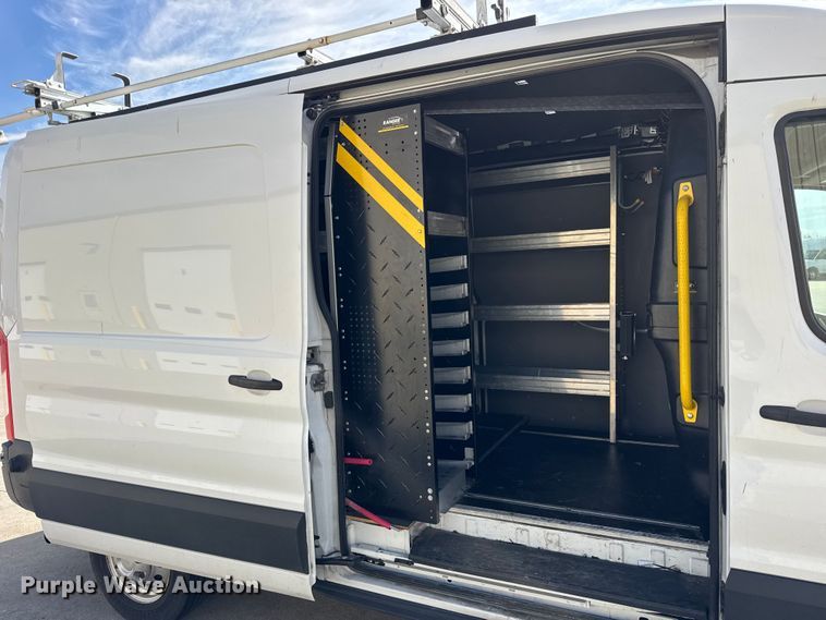 image for item EF2433 2020 Ford Transit utility van