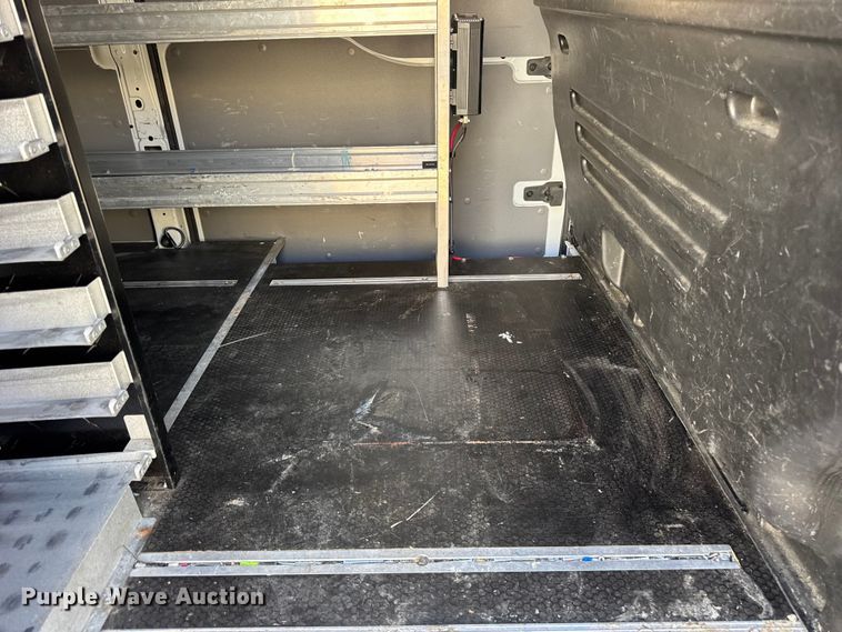 image for item EF2433 2020 Ford Transit utility van