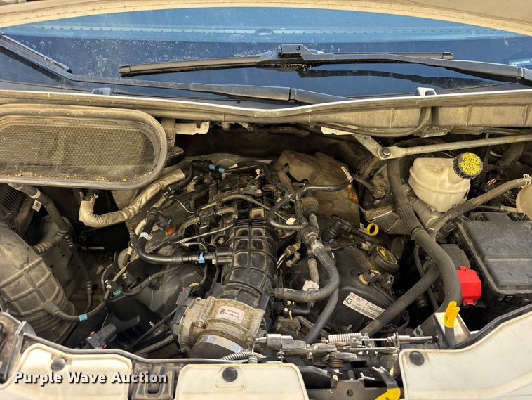 image for item EF2433 2020 Ford Transit utility van