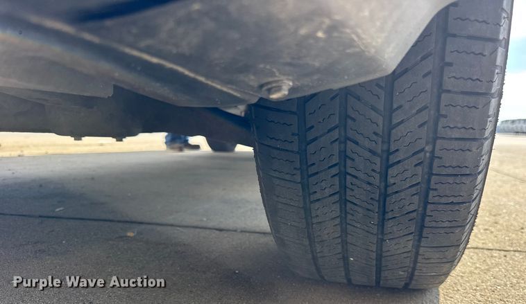 image for item EF2433 2020 Ford Transit utility van