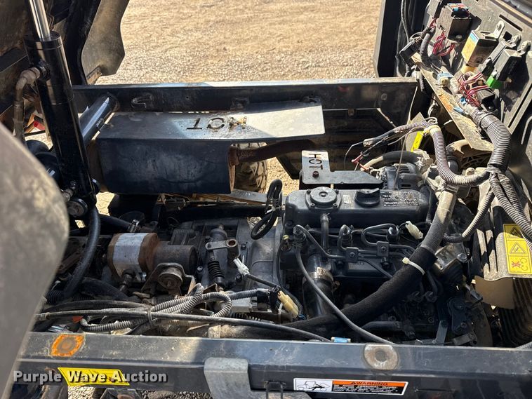 image for item EG1812 2011 Kubota RTV900 utility vehicle