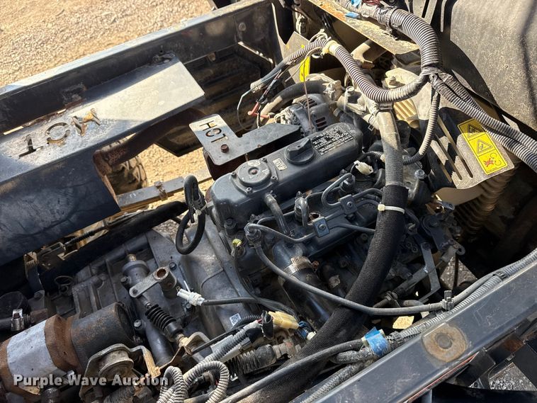 image for item EG1812 2011 Kubota RTV900 utility vehicle