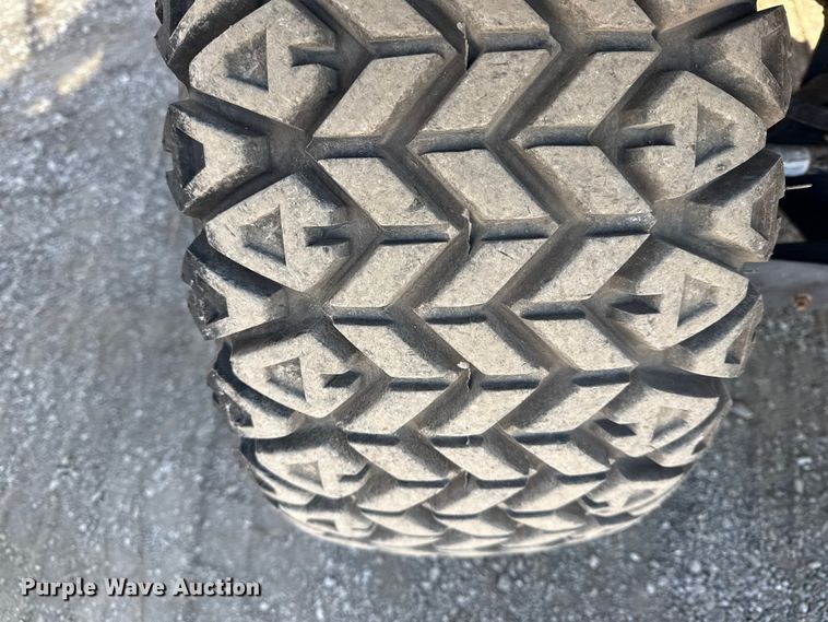 image for item EG1812 2011 Kubota RTV900 utility vehicle