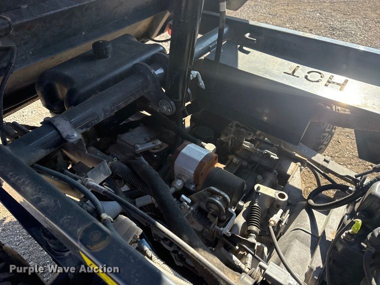 image for item EG1940 2010 Kubota RTV900 utility vehicle