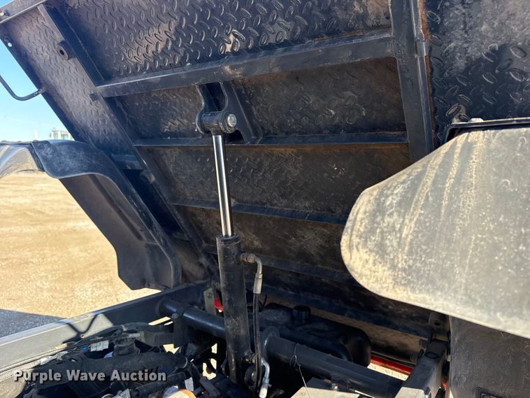 image for item EG1941 2001 Kubota RTV900 utility vehicle