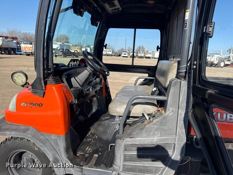 image for item EG1941 2001 Kubota RTV900 utility vehicle