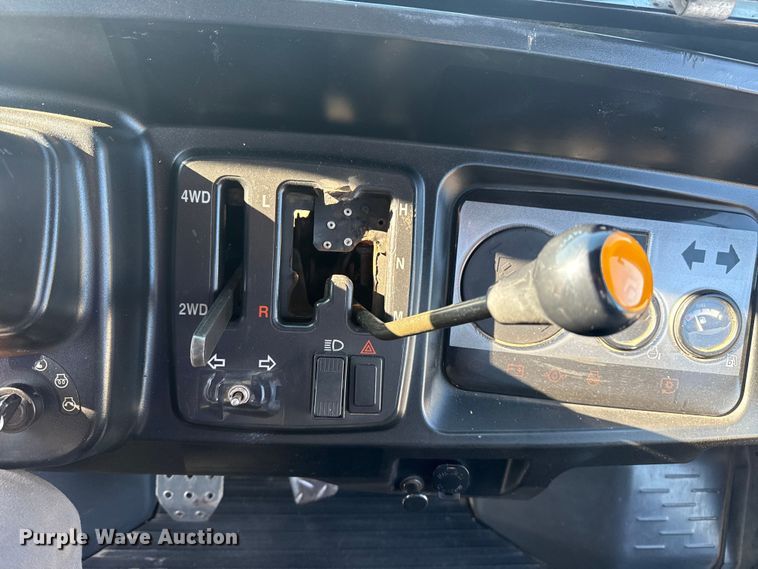 image for item EG1941 2001 Kubota RTV900 utility vehicle