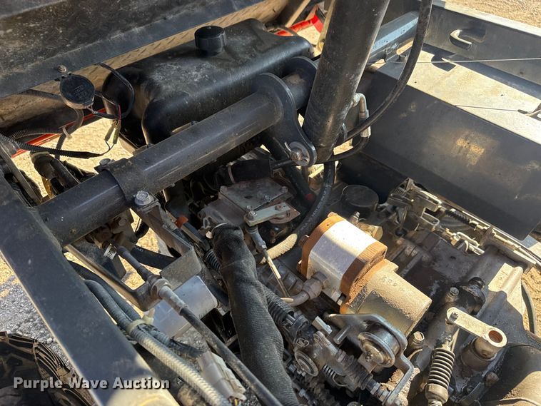 image for item EG1941 2001 Kubota RTV900 utility vehicle