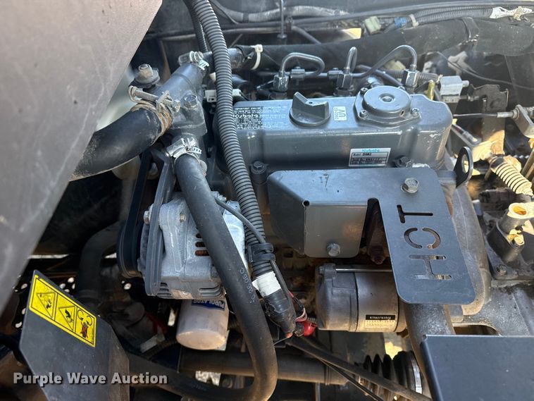 image for item EG1941 2001 Kubota RTV900 utility vehicle