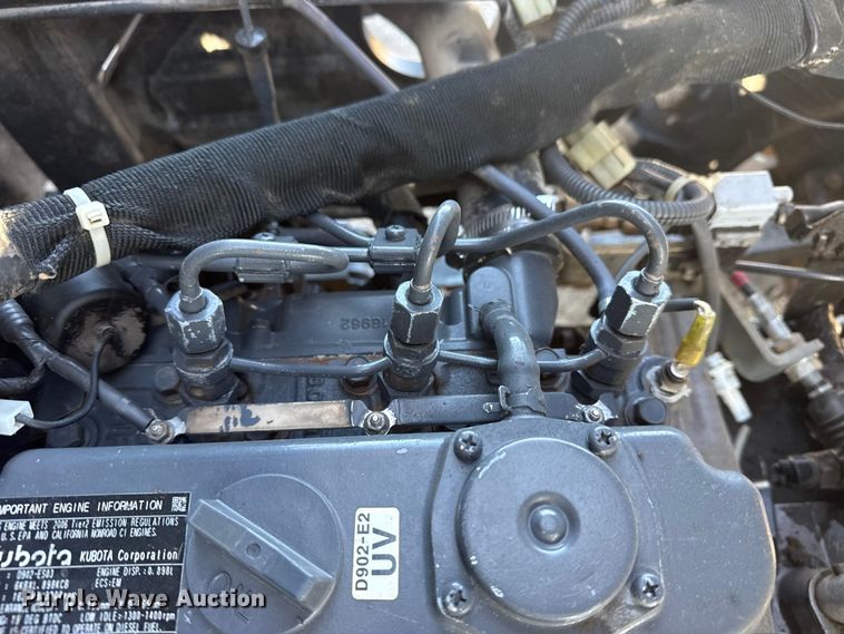 image for item EG1941 2001 Kubota RTV900 utility vehicle