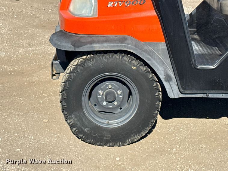 image for item EG1941 2001 Kubota RTV900 utility vehicle