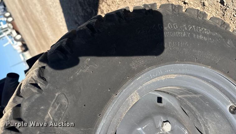 image for item EG1941 2001 Kubota RTV900 utility vehicle