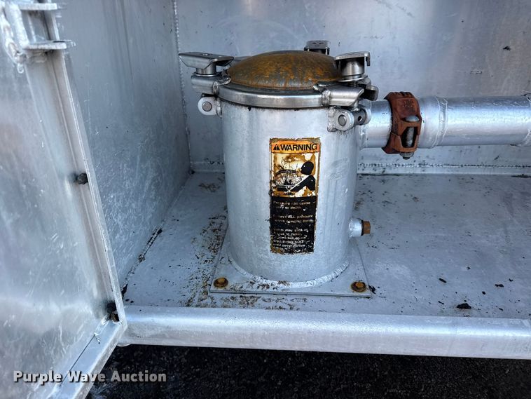 image for item EG2019 2004 Freightliner FLD112 fuel truck