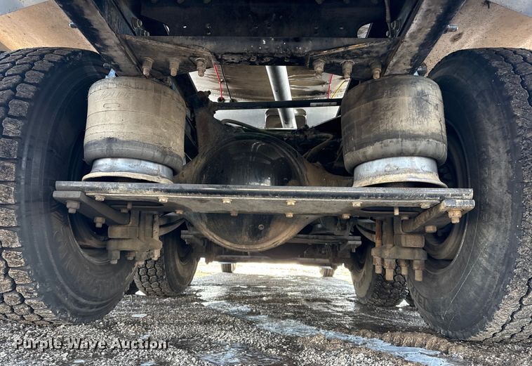 image for item EG2019 2004 Freightliner FLD112 fuel truck